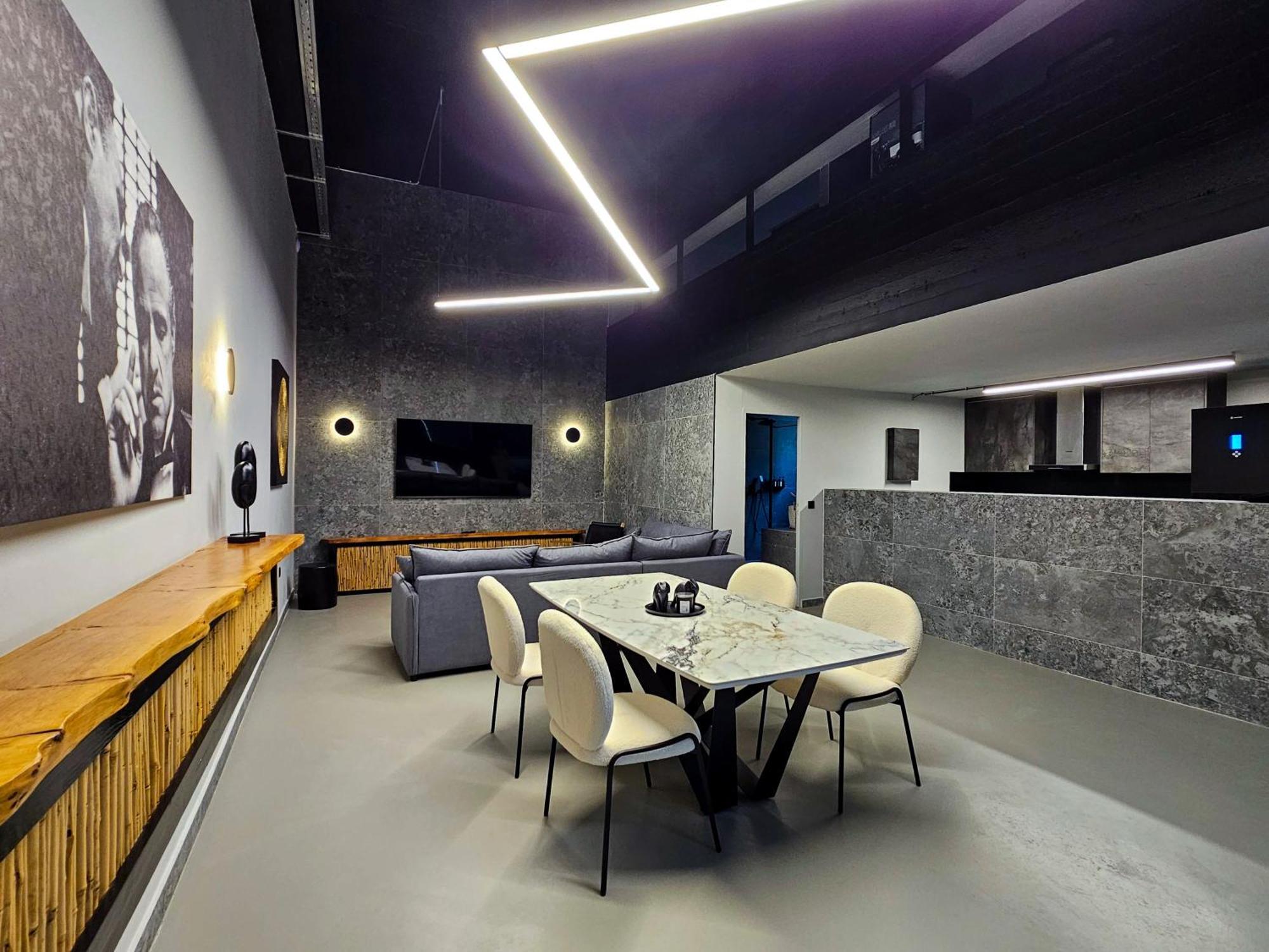Industrial Loft Apartment Trikala  Luaran gambar